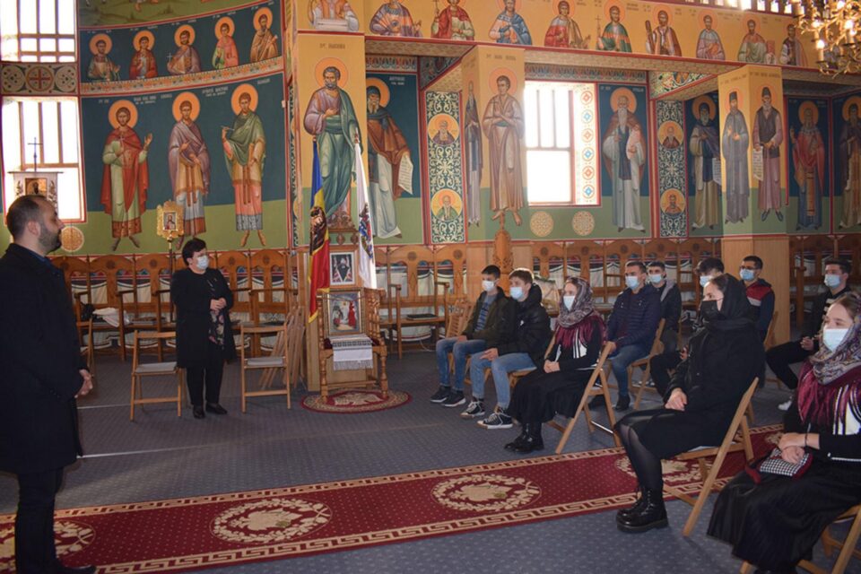 Primele 10 Centre de Tineret „Ecclesia”, în Arhiepiscopia Sucevei și Rădăuților Primele 10 Centre de Tineret „Ecclesia”, în Arhiepiscopia Sucevei și Rădăuților