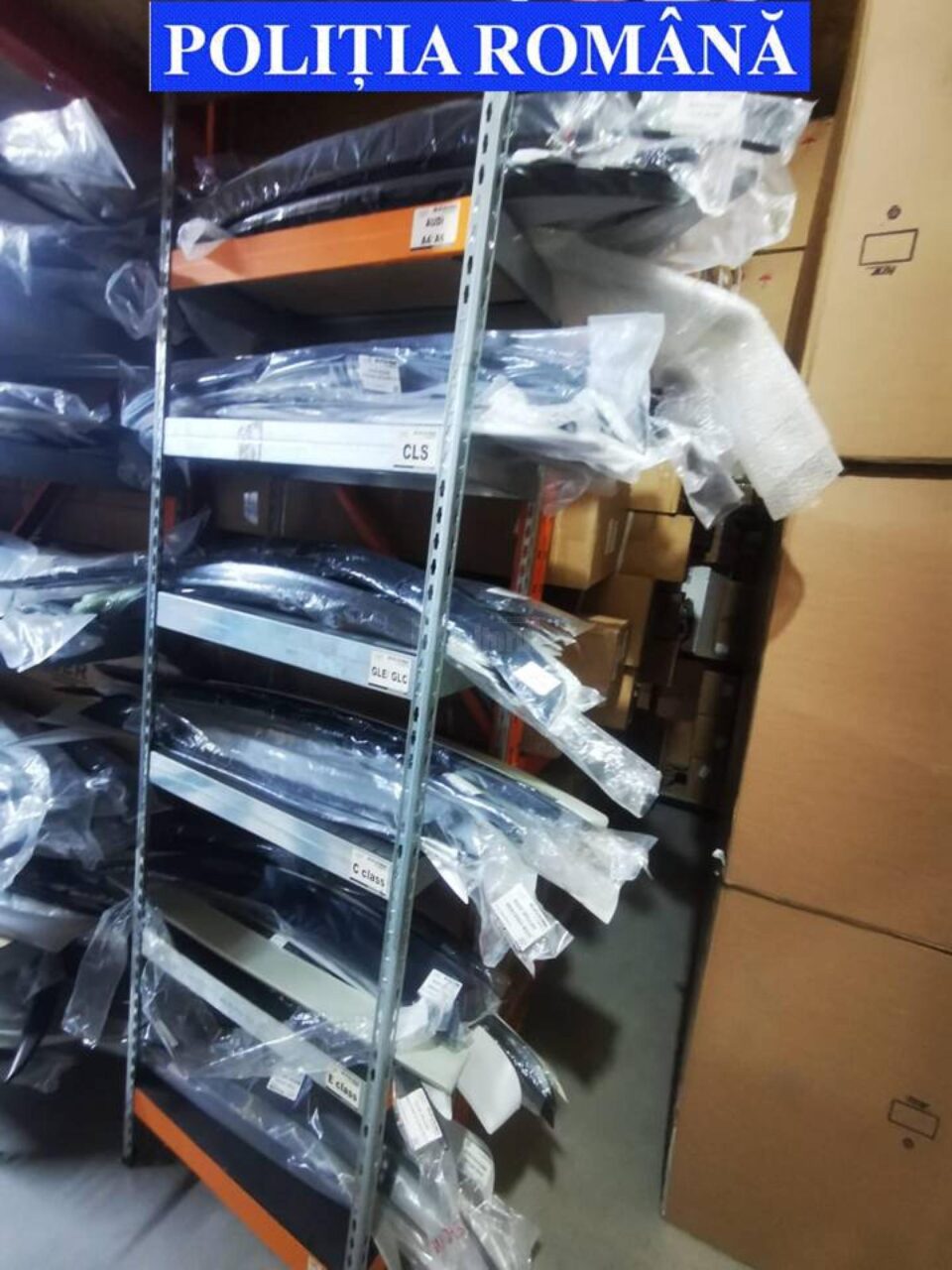 Piese de tuning în valoare de aproape 70.000 de euro, ridicate de la o firmă suceveană