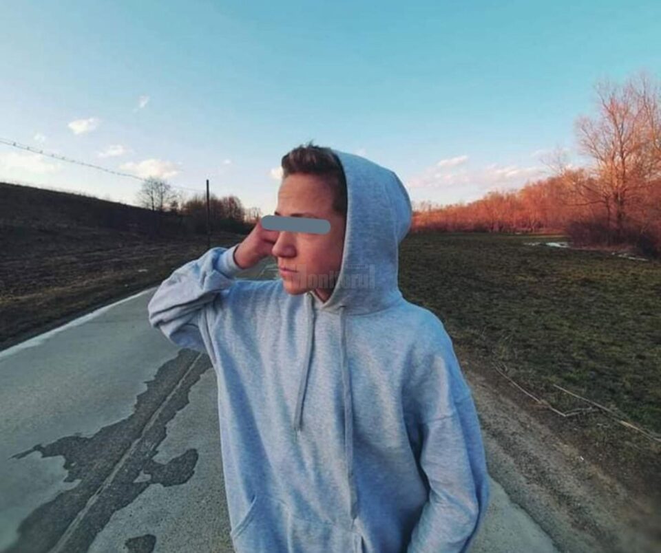 Adolescentul care a murit