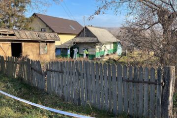 Cercetare continuată de criminaliștii poliției, sâmbătă dimineață