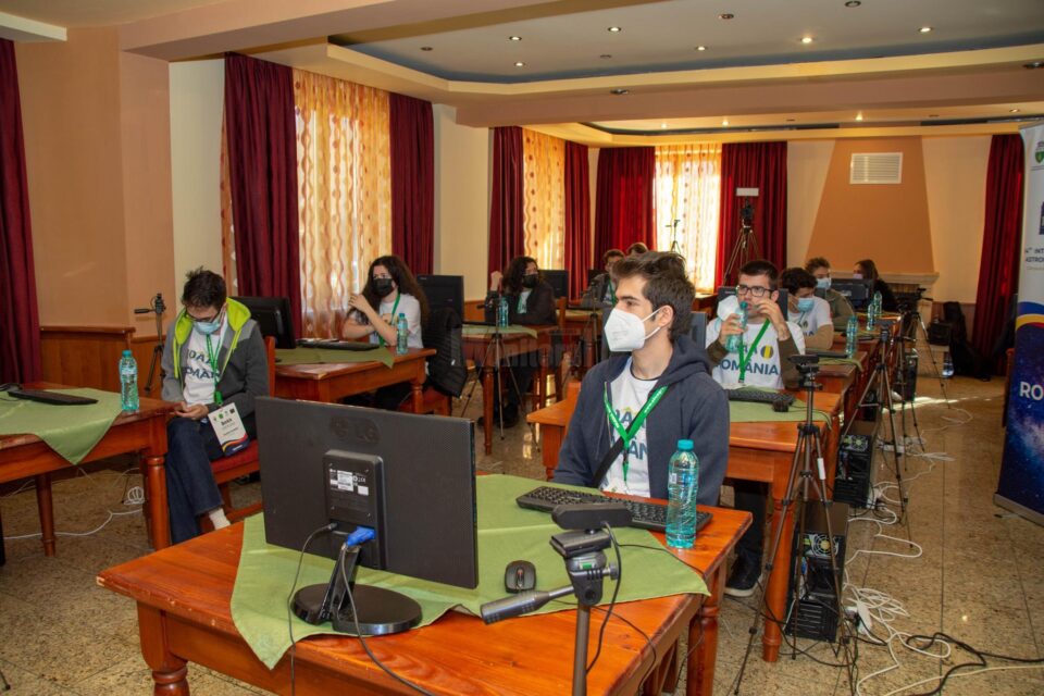Olimpiada Internațională de Astronomie și Astrofizică a adus cei mai buni elevi din țară la Câmpulung Moldovenesc