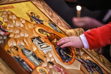 Crăciunul familiei mele Sursa Arhiepiscopia Sucevei și Rădăuților