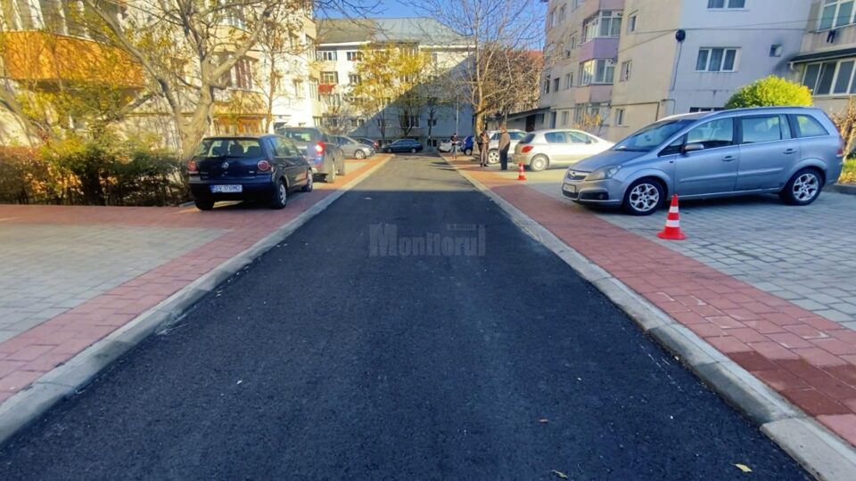 O nouă zonă a cartierului Obcini - strada Stațiunii, a fost refăcută și modernizată, inclusiv prin amenjarea a 217 locuri de parcare 1