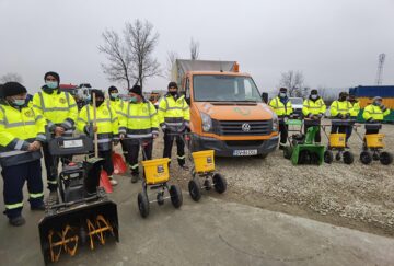 Parcul auto al utilajelor de intervenție pentru sezonul rece este format din 34 de utilaje auto plus 13 utilaje acționate manual