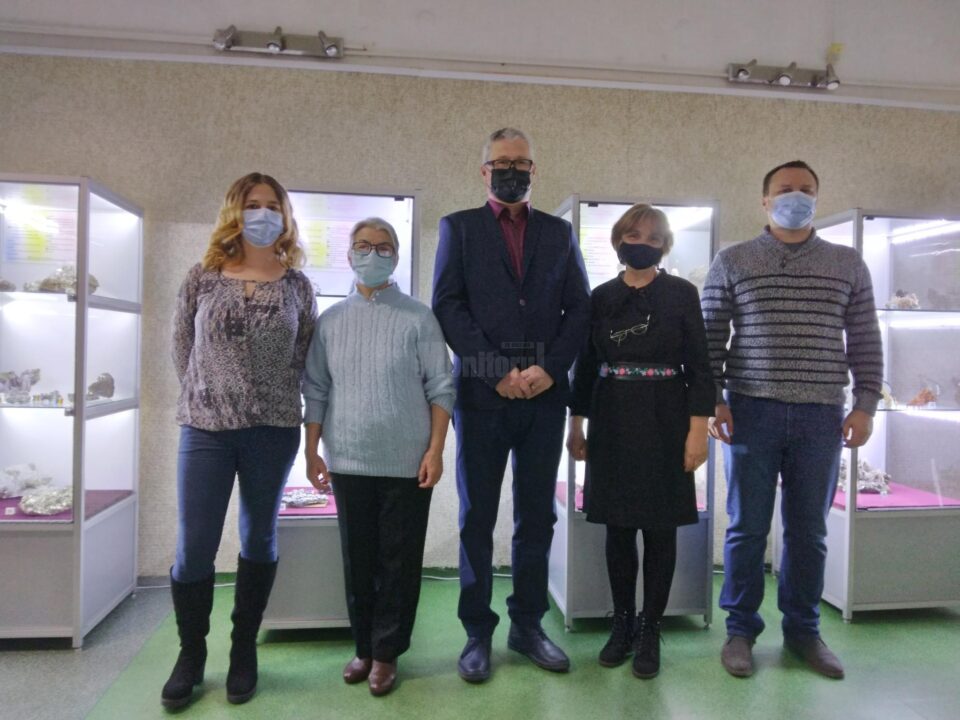 Echipa care a contribuit la realizarea expoziției (1).jpg