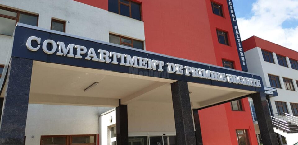 Bărbatul în vârstă de 54 de ani a fost adus la Spitalul Municipal Fălticeni