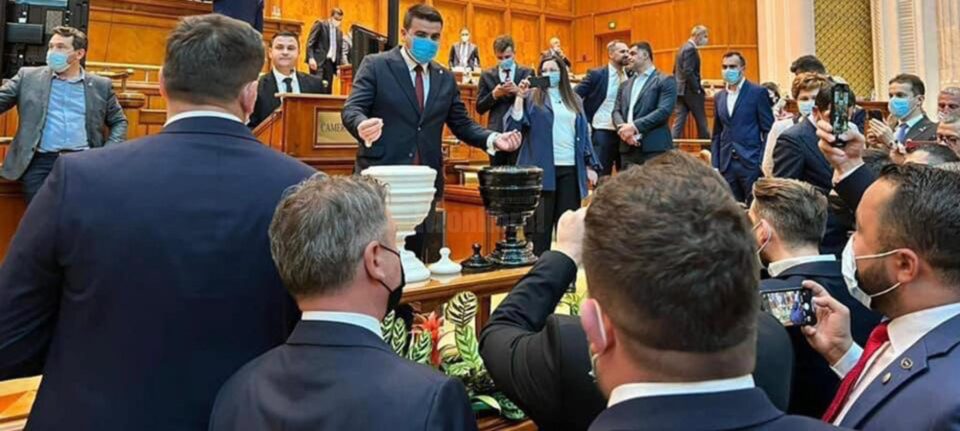 Gheorghe Șoldan consideră că intrarea social-democraților la guvernare înseamnă respectarea votului românilor de la ultimele alegeri Gheorghe Șoldan consideră că intrarea social-democraților la guvernare înseamnă respectarea votului românilor de la ultimele alegeri