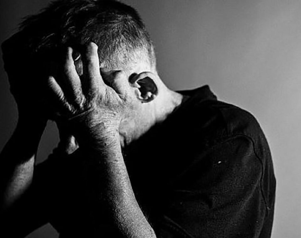 „Mânia, ura, vrajba sunt semne că cel rău încalecă sufletele noastre!” – Pr. Visarion Alexa „Mânia, ura, vrajba sunt semne că cel rău încalecă sufletele noastre!” – Pr. Visarion Alexa