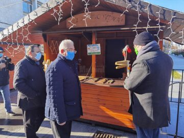 Târgul de Crăciun, deschis în centrul Sucevei, dar în condiții de pandemie
