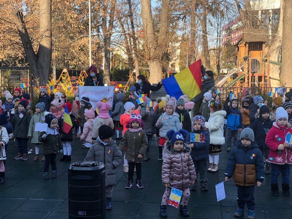 Preșcolarii de la „Micul Prinț” au sărbătorit Bucovina și România