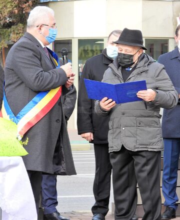 Șase titluri de „Cetățean de Onoare al Sucevei”, înmânate cu ocazia Zilei Bucovinei