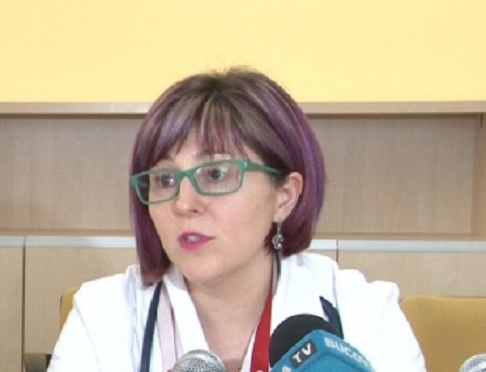Medicii suceveni Monica Terteliu și Alina Nistor au fost decorați de președintele României Medicii suceveni Monica Terteliu și Alina Nistor au fost decorați de președintele României