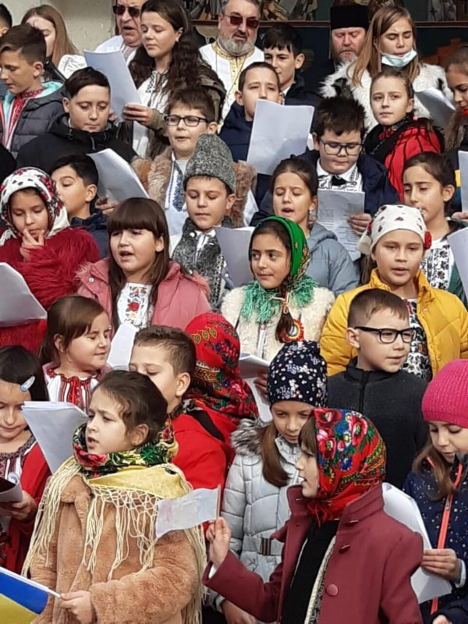 Suntem români mereu!