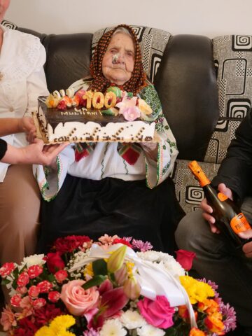 Tort primit de Maria Huțan din partea primarului comunei Șerbăuți