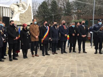 Rădăuțenii au marcat Ziua Națională la Monumentul Eroilor din municipiu