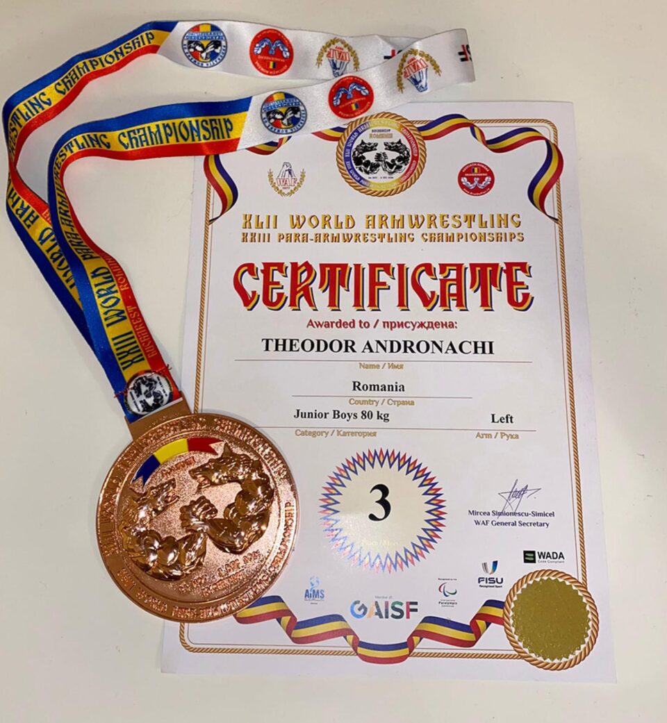 Medalia și diploma obținute de Theodor Andronachi