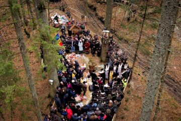 Sfințirea chiliei părintelui Ilie Cleopa, la 23 de ani de la mutarea sa în veșnicie