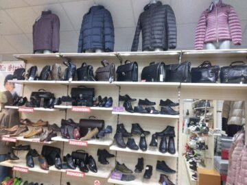 10 la sută reducere la toate articolele din noua colecție în magazinele „La Strada”