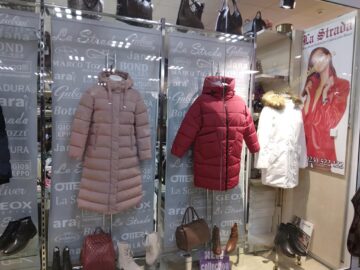10 la sută reducere la toate articolele din noua colecție în magazinele „La Strada”