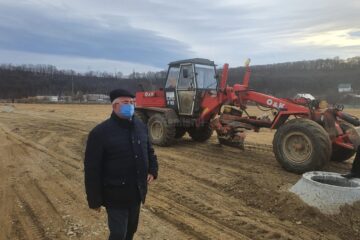 Ion Lungu a verificat în teren lucrările de realizare a tronsonului II al rutei alternative Suceava - Botoșani