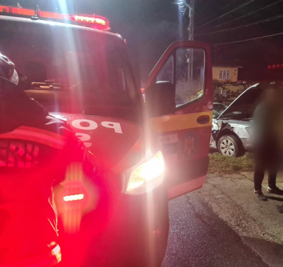 O întreagă familie trimisă la spital de un șofer imprudent