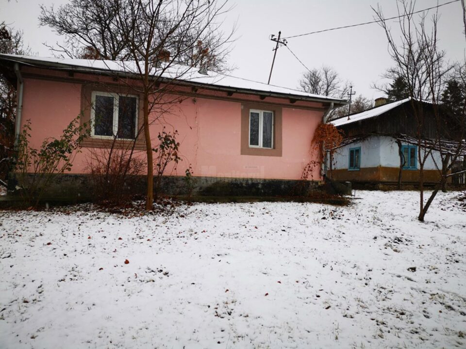 Casa părintească și anexa