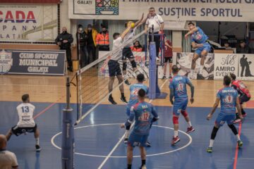 Alex Rață, aici în acțiune, a punctat de 7 ori pentru Arcada in returul cu Chaumont