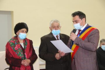 Primăria Pătrăuți a organizat, în premieră, aniversarea cuplurilor de aur din comună