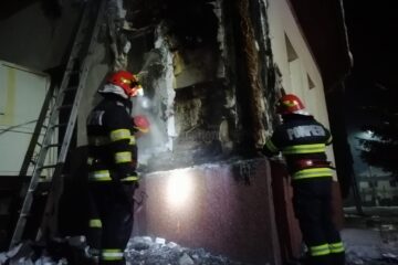 Incendiu la Primăria Mănăstirea Humorului