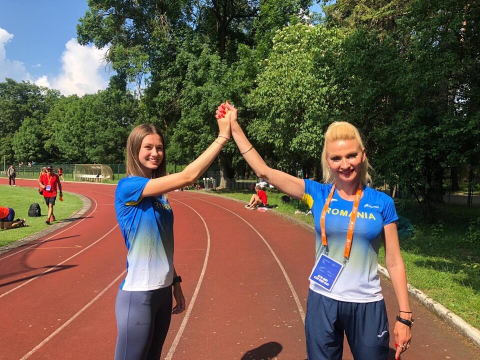 Talida Sfarghiu impreuna cu antrenoarea Erzilia Timpau