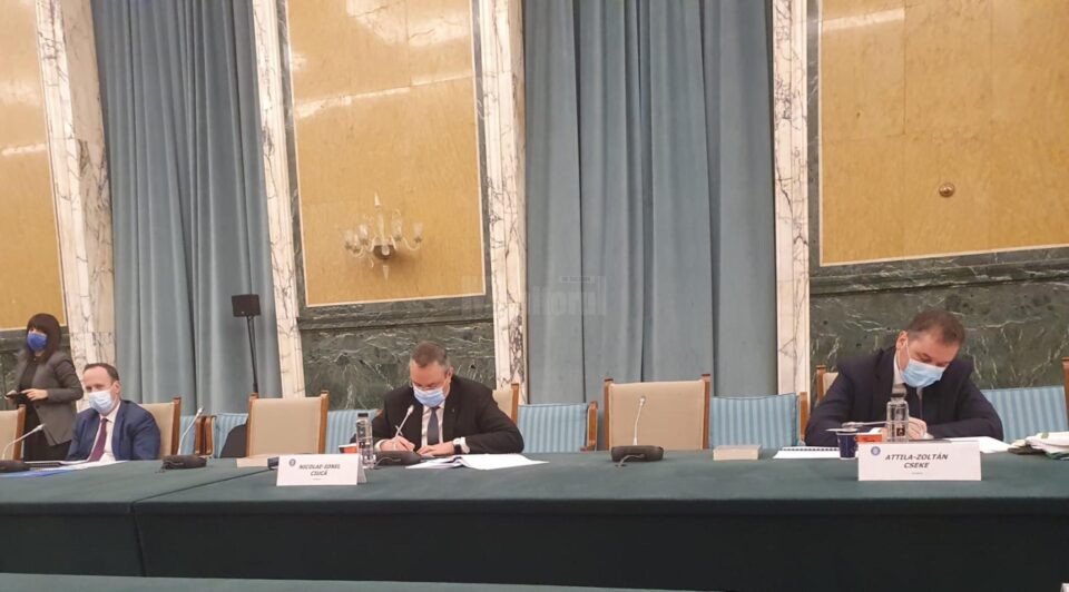 Primarul Sucevei, Ion Lungu, a făcut parte din delegația celor 10 primari de municipii, care s-au întâlnit vineri, la Palatul Victoria, cu reprezentanții Guvernului