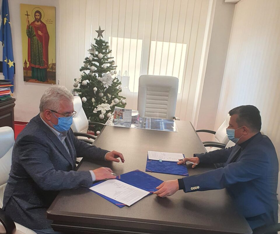 Primarul Sucevei a semnat contractul de realizare a rutei alternative de acces în cartierul Europa