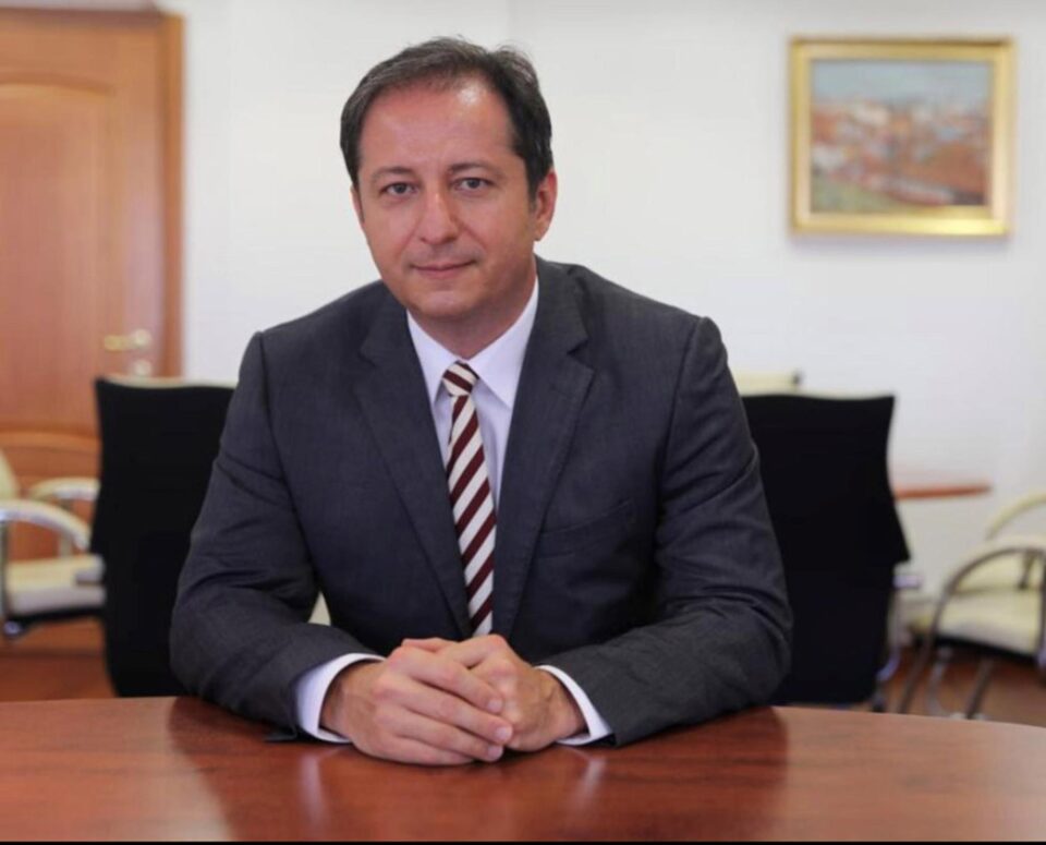 Dan Armeanu (ASF): Piața pensiilor private continuă evoluția pozitivă și în 2021 Dan Armeanu (ASF): Piața pensiilor private continuă evoluția pozitivă și în 2021