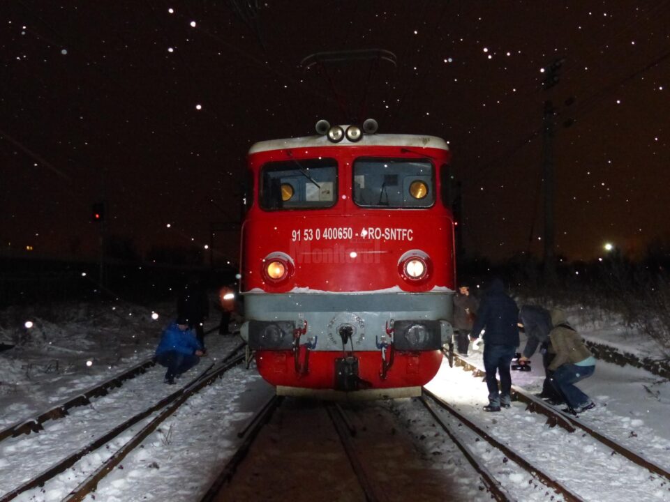 Trenurile au avut întârzieri din cauza ninsorilor