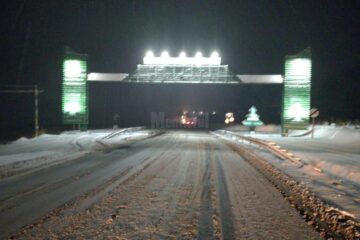 Drumurile naționale din județul Suceava sunt deschise traficului. Circulația rutieră este îngreunată de ninsorile abundente