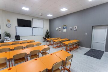 O nouă clasă SMART pentru elevii de la Colegiul Național „Nicu Gane” din Fălticeni