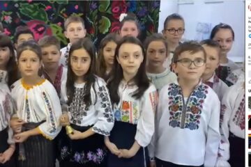 Locul 1 - Elevii clasei a III- a A, de la Școala Gimnazială „Ion Creangă” Suceava