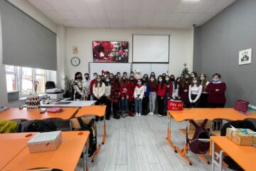 O nouă clasă SMART pentru elevii de la Colegiul Național „Nicu Gane” din Fălticeni