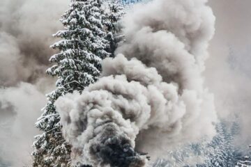 Mocanita Hutulca pe Valea Moldovitei, intr-un decor de poveste