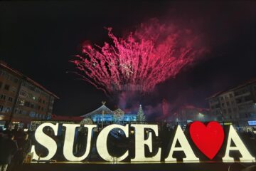 Grandios foc de artificii, în centrul Sucevei, la trecerea în 2022
