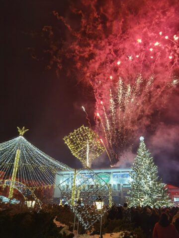 Grandios foc de artificii, în centrul Sucevei, la trecerea în 2022