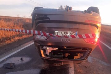 Mașina condusă de tânărul beat și fără permis