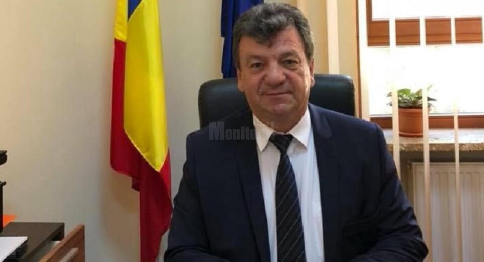 Fostul senator PSD Virginel Iordache, numit director interimar al Colegiului Național de Informatică „Spiru Haret” Suceava Fostul senator PSD Virginel Iordache, numit director interimar al Colegiului Național de Informatică „Spiru Haret” Suceava