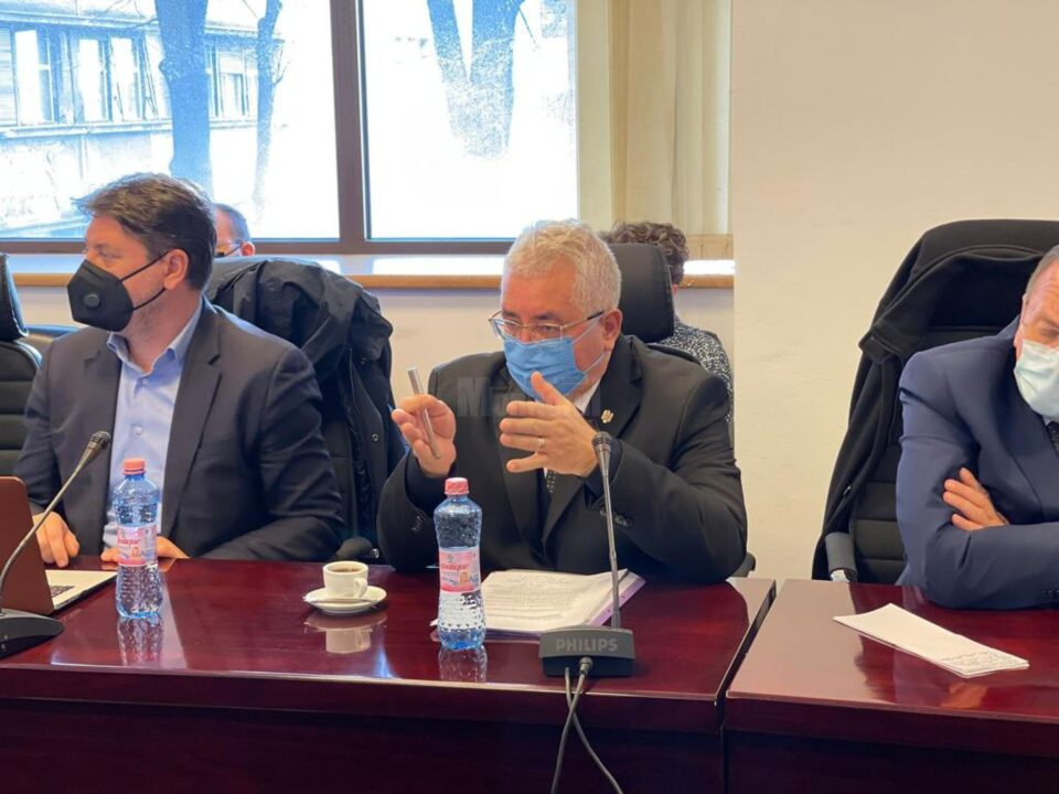 Ion Lungu - „Nu trebuie să redescoperim apa caldă, să luăm exemple de bune practică”