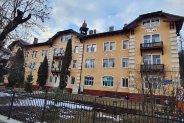 Victima a primit îngrijiri medicale la Spitalul Municipal Vatra Dornei, fără a necesita internarea