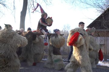 Parada obiceiurilor de iarnă a avut loc și anul acesta la Drăgușeni