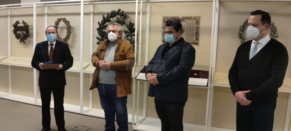 Sculptorul sucevean Ion Mîndrescu este oficial „Cetățean de Onoare al Județului Suceava”