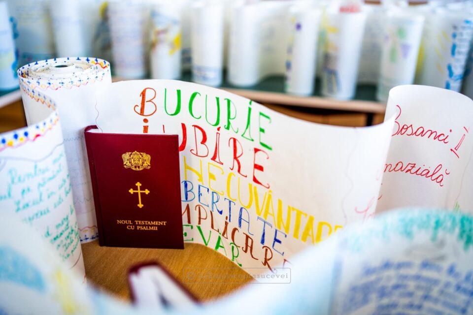 „Biblia călătoare și sfințitoare”