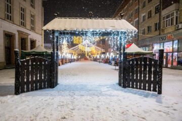 Proiect nou de iluminare ornamentală a centrului Sucevei, inclusiv un alt tip de ornament pentru bradul de Crăciun