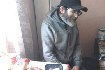 „Prânzul de sâmbătă”, pentru zeci de bătrâni singuri din Câmpulung Moldovenesc